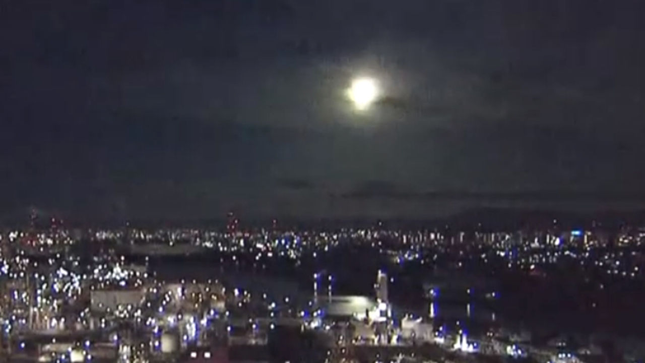 estrela cadente visto no céu do Japão