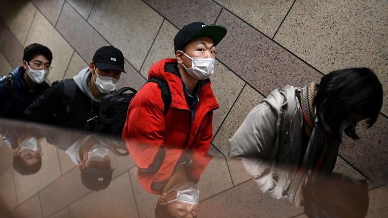 Medidas de restrição do estado de emergência seguem vigentes na Região Metropolitana de Tokyo. Foto por Charly Triballeau