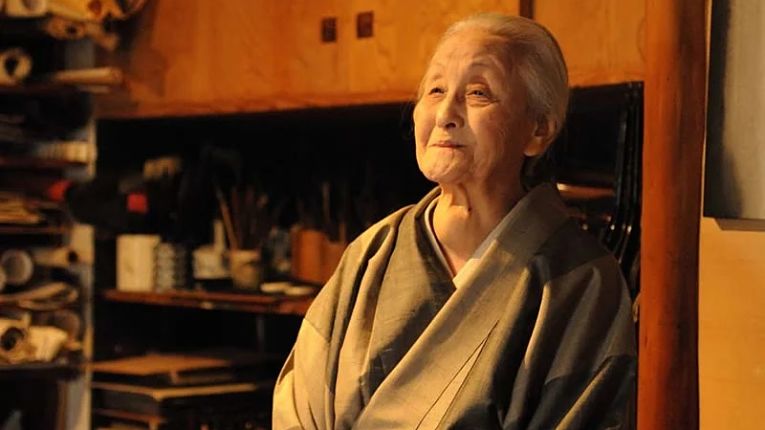 Toko Shionda foi uma das artistas mais importantes do século XX por seu trabalho abstrato com tinta sumi