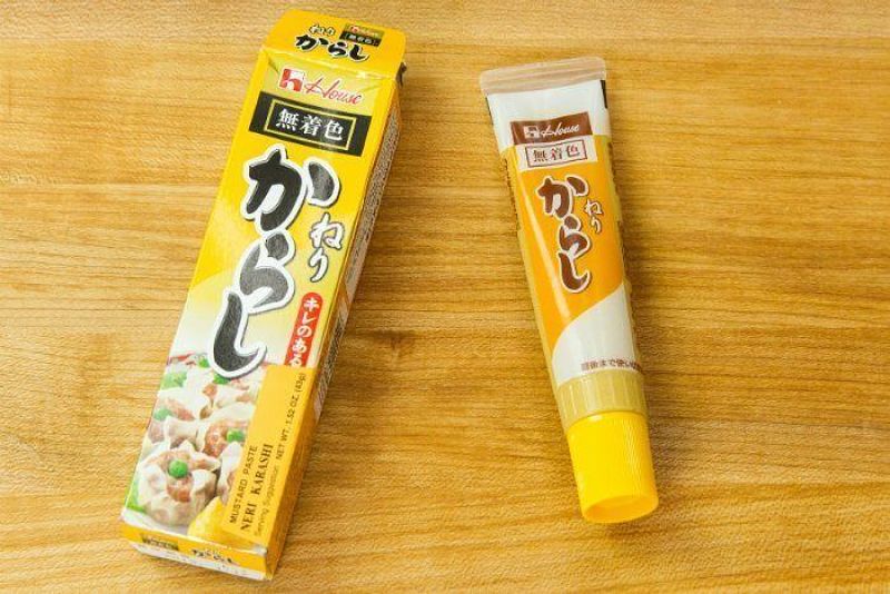 Embalagem da mostarda japonesa karashi