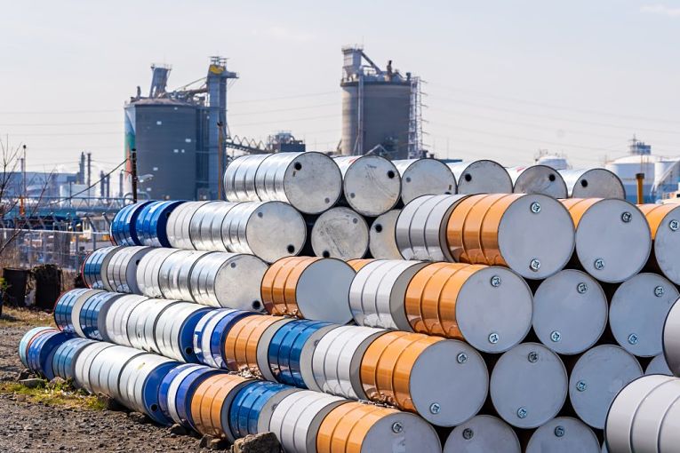 Subsídios para fornecedores de energia do Japão terão o limite de JP¥ 25,00 (US$ 0,22) por litro