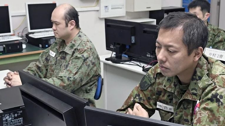 As diversas aplicações de defesa eletrônica garantirão a segurança nacional e a normalidade do funcionamento da sociedade japonesa 