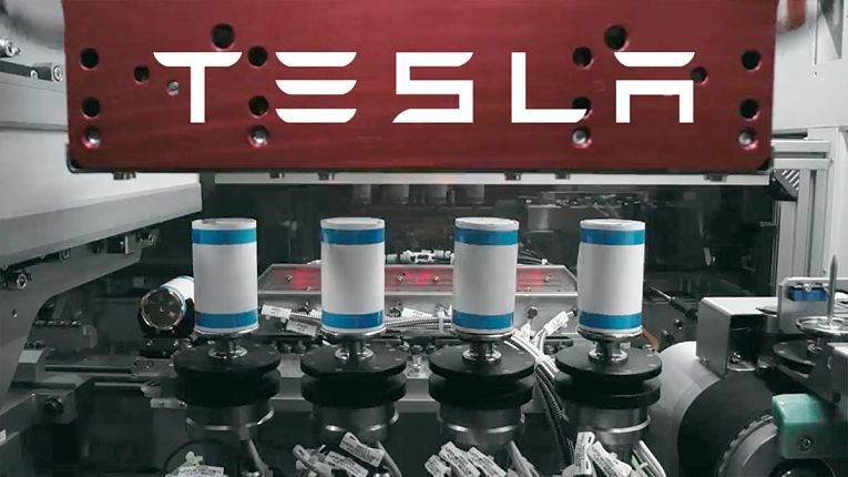 Baterias 4680 da parceria entre Panasonic e Tesla deverá reduzir o custo de produção e consumo de veículos elétricos consideravelmente