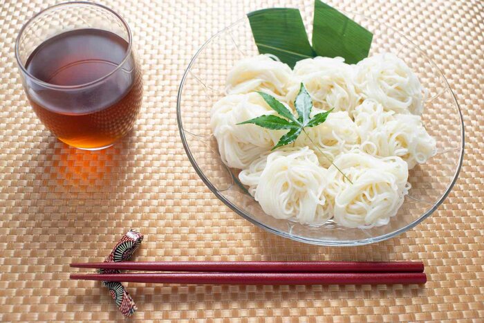Macarrão japonês somen