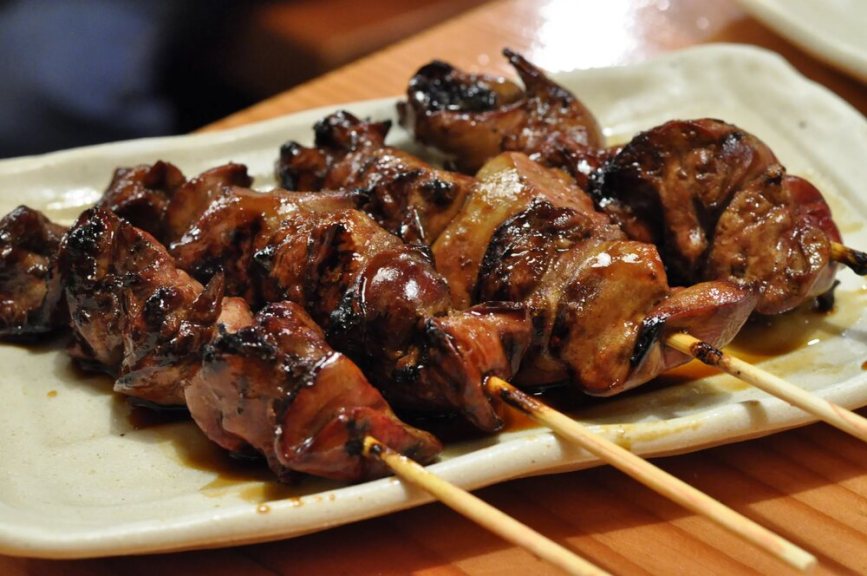 Receita de yakitori com dicas de preparo