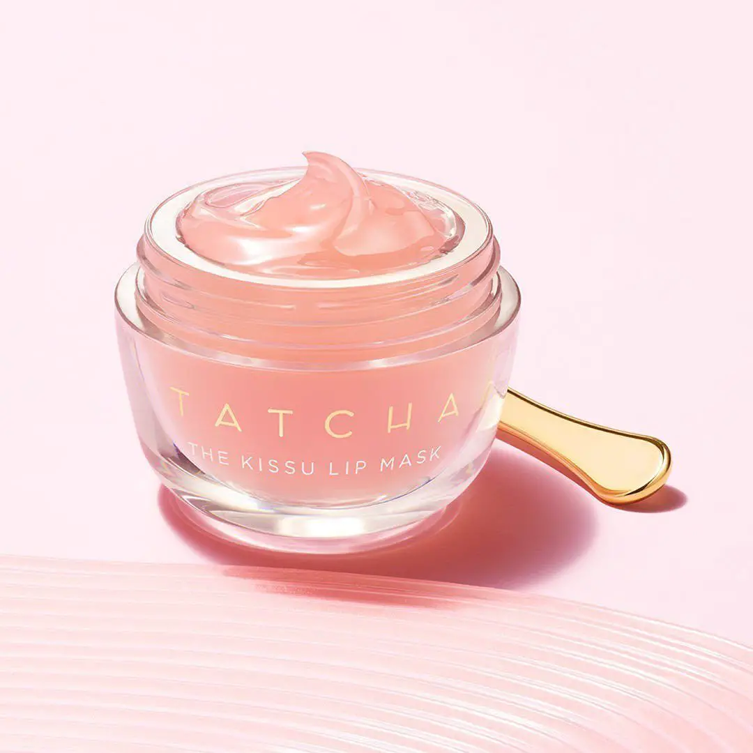 The Kissu da Tatcha é feito de pêssego