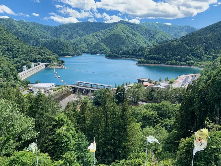 Okutama, cidade próxima a capital japonesa é marcada por sua natureza exuberante