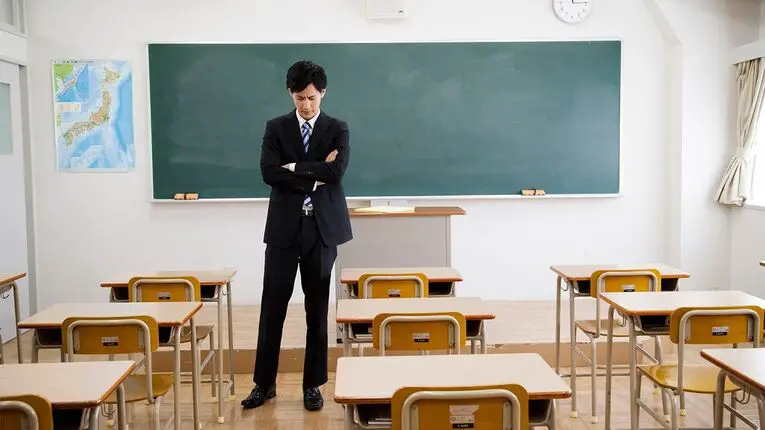Há cada vez menos procura pela profissão de professor no Japão e a falta de pessoal já é um problema que deverá se agravar no médio e longo prazo