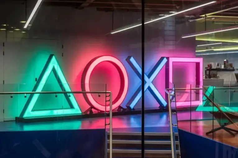 PlayStation Studios de London fechou suas portas defitivamente após anúncio da demissão de cerca de 900 funcionários da divisão da PlayStation da Sony