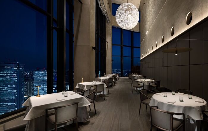 Restaurante Bellustar dentro da torre Kabukicho em Shinjuku oferece gastronomia francesa