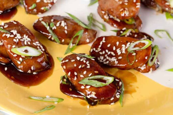 Salsicha molho teriyaki