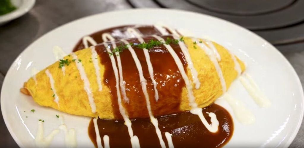 Omurice, a omelete japonesa com receita de chef e segredo para fica suculenta