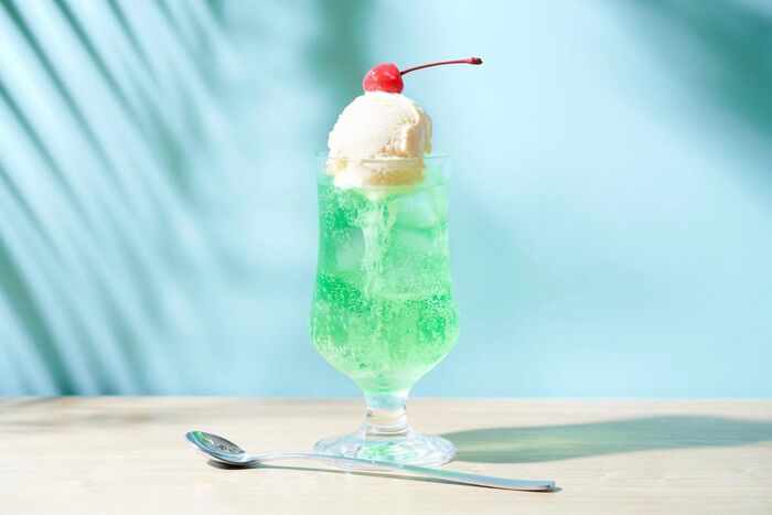 Melon Soda é bebida sazonal do verão muito apreciada pelos japoneses
