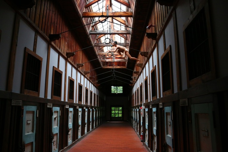 O feito de Shiratori foi tão extraordinário que o museu da prisão Abashiri tem um manequim dele fugindo pelo telhado