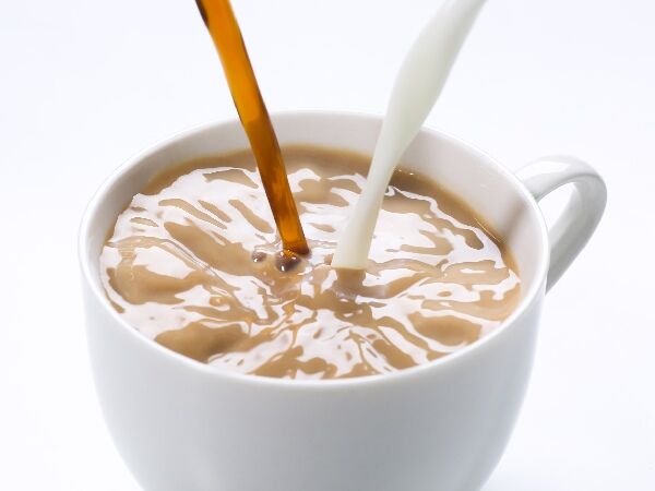 Bebida de leite e café agrada paladares de japoneses e aquece indústria do leite