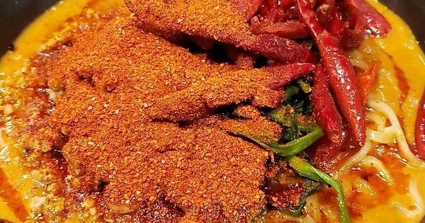 Ramen do inferno do Gomaryuu leva a pimenta mais ardida do mundo
