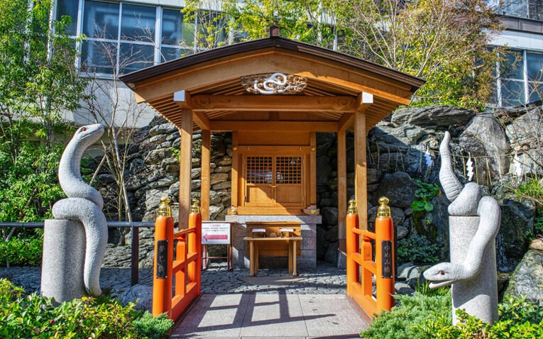 Santuário Hebikubo em Tokyo