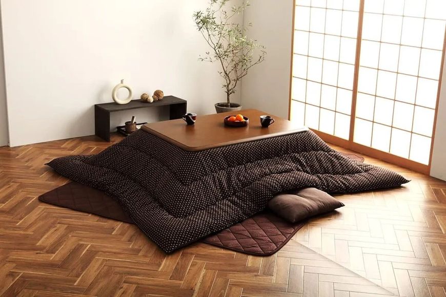 Kotatsu, mesa de aquecimento das casas japonesas
