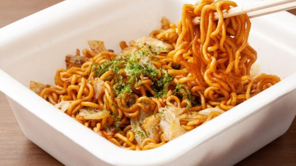 Receita japonesa yakisoba tradicional, fácil e deliciosa