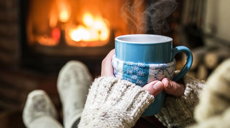 O conceito de Hygge é um estilo e uma estética que promove a felicidade que só a simplicidade das coisas e do convívio podem fornecer
