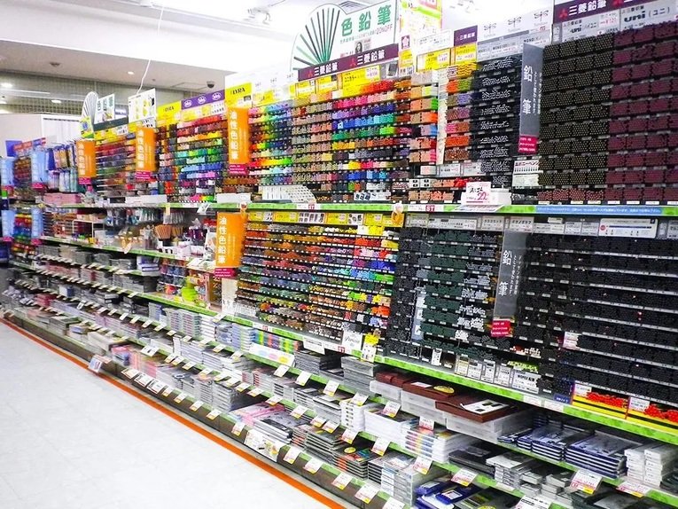 Se não saber o que está procurando na Sekaido corre-se o risco de sair sem nada por causa do volume de oferta