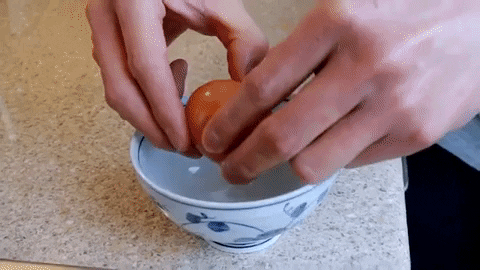 Abrindo onsen tamago