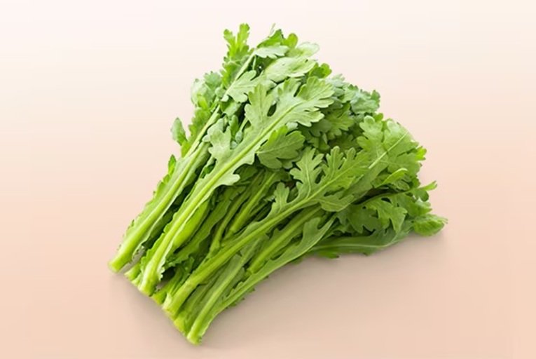 Shungiku (春菊)