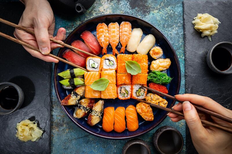 Sushi, sashimi e nigiri são preparações diferentes no Japão