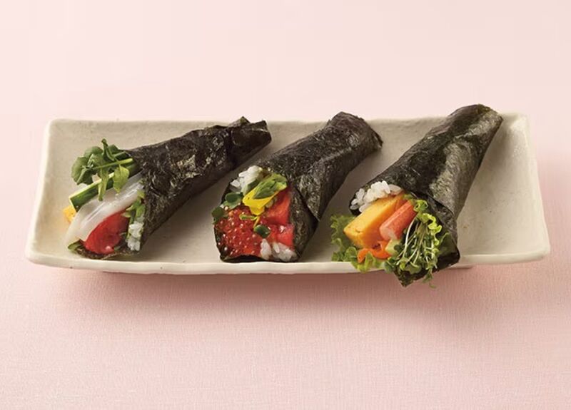 Temakizushi é uma variedade de sushi em forma de cone