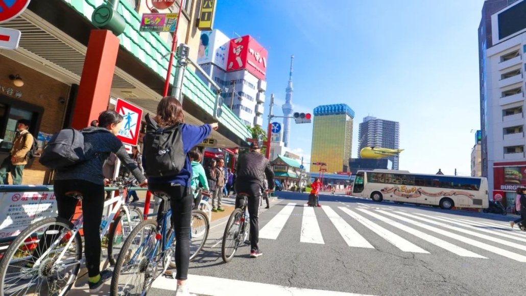 Ciclistas no Japão serão incluídos nas leis de trânsito em 2026